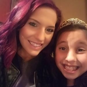 Meet your Posher, Cayce